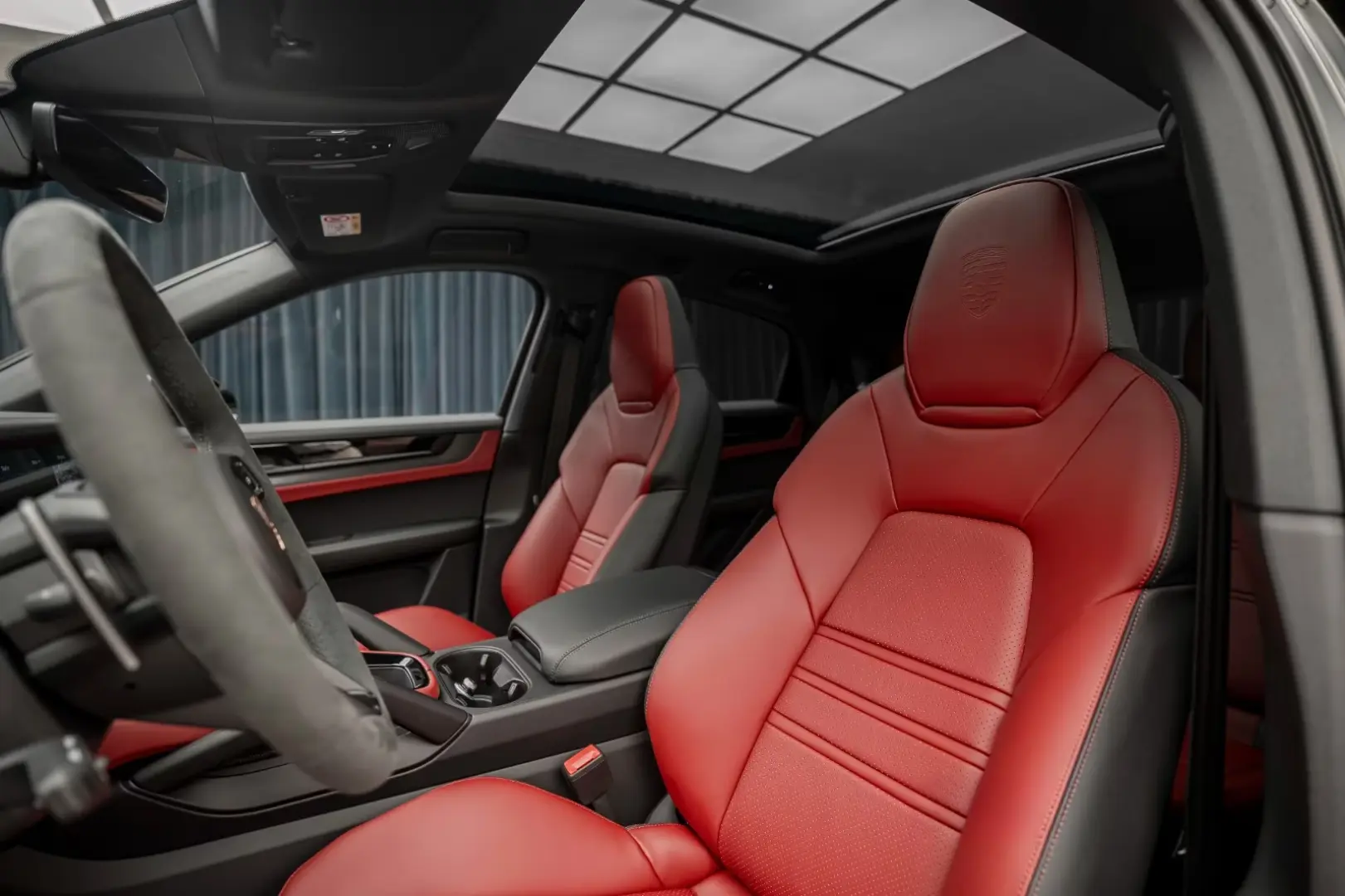 Porsche Cayenne E-Hybrid Coupe nou garantie