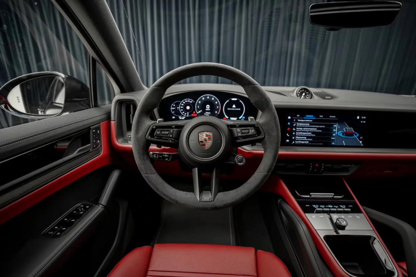 Porsche Cayenne E-Hybrid Coupe nou garantie