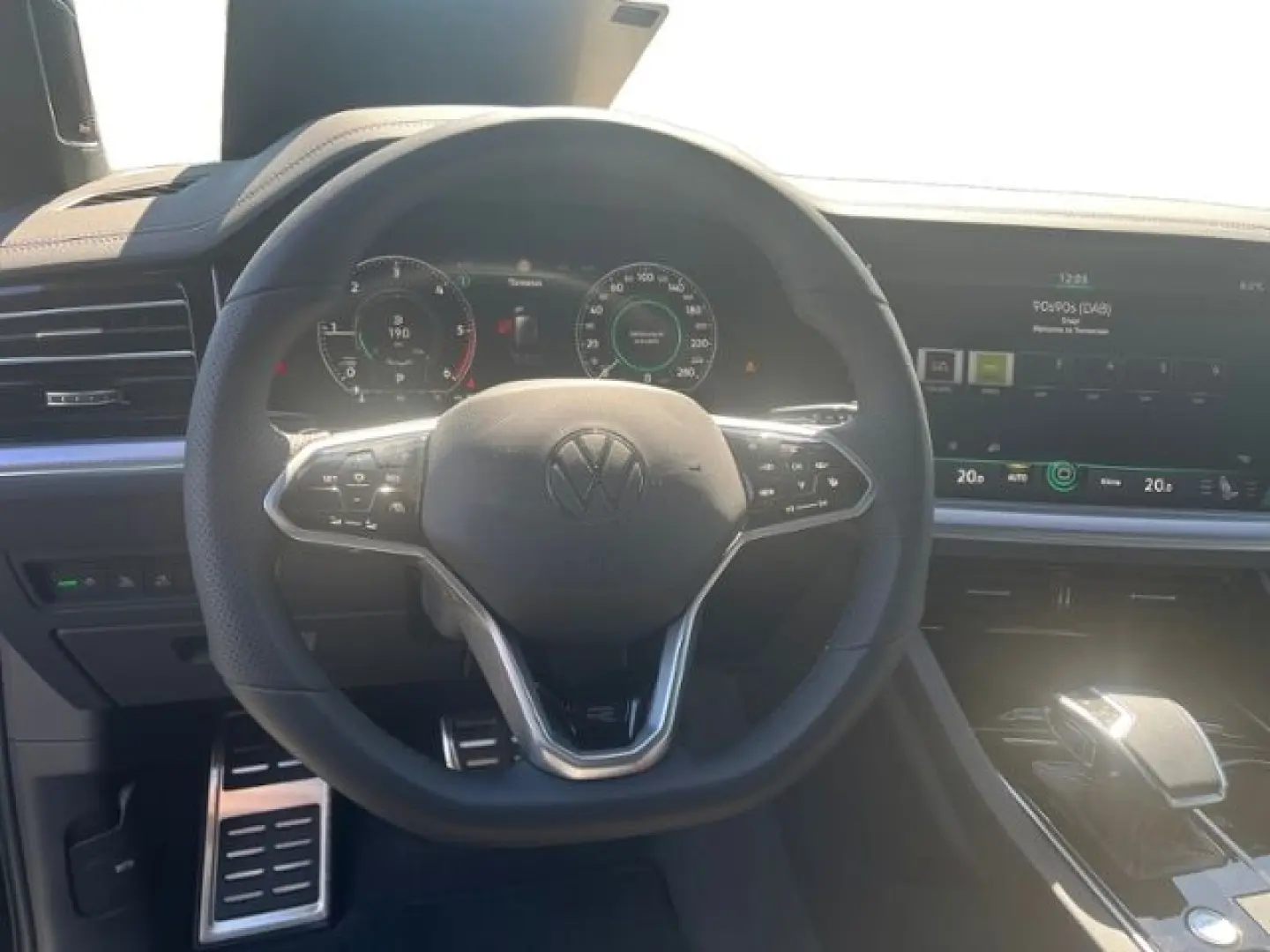 Touareg R-Line 3.0l TDI Leder LED IQ-Light Luft