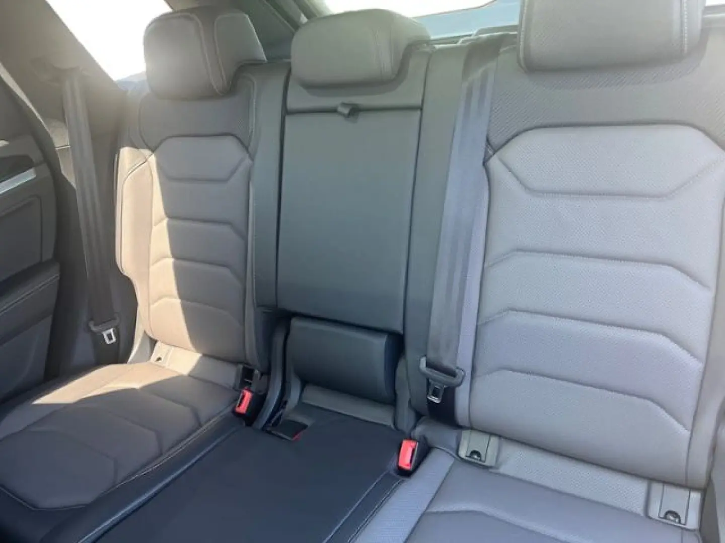 Touareg R-Line 3.0l TDI Leder LED IQ-Light Luft