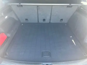 Touareg R-Line 3.0l TDI Leder LED IQ-Light Luft