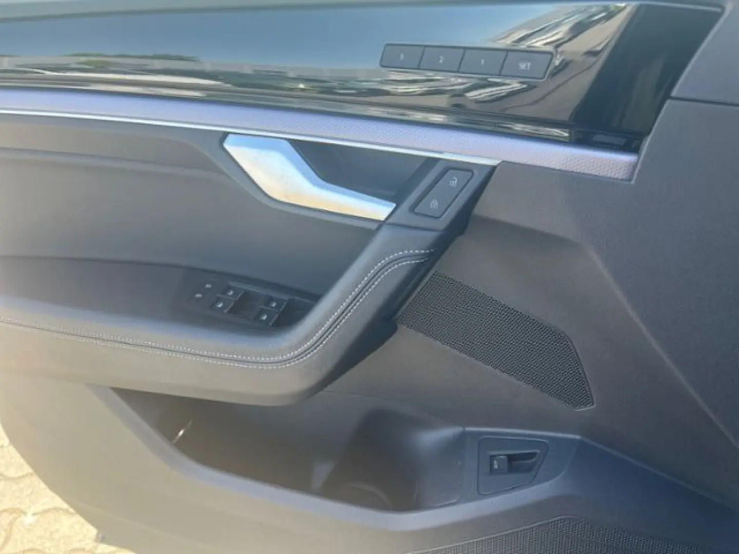 Touareg R-Line 3.0l TDI Leder LED IQ-Light Luft