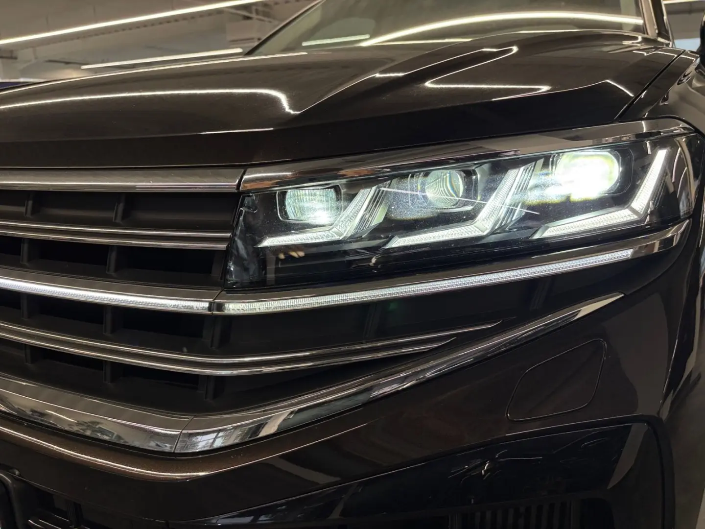 Touareg Elegance V6 eHybrid PANO DYNAUDIO HD-MAT