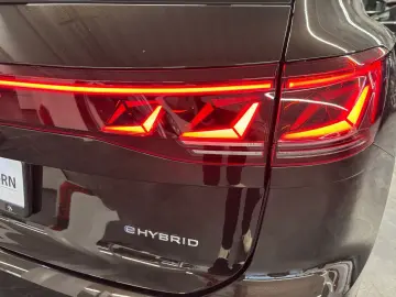 Touareg Elegance V6 eHybrid PANO DYNAUDIO HD-MAT