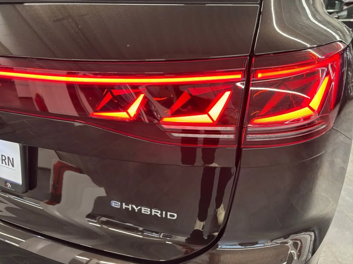 Touareg Elegance V6 eHybrid PANO DYNAUDIO HD-MAT