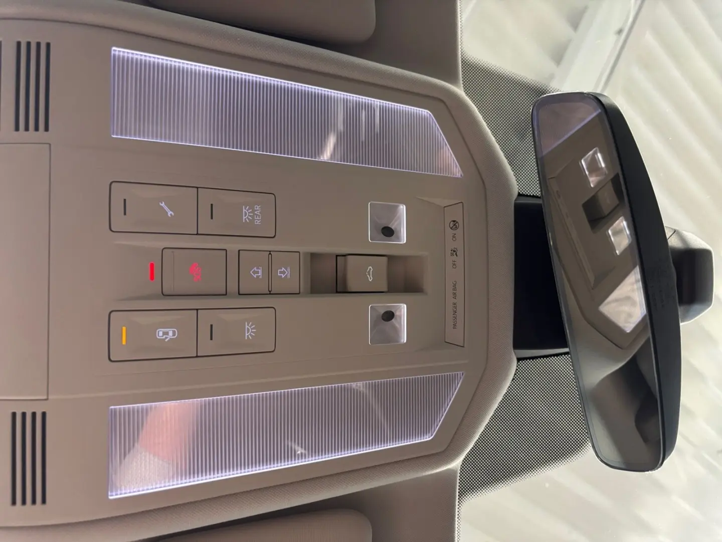 Touareg Elegance V6 eHybrid PANO DYNAUDIO HD-MAT