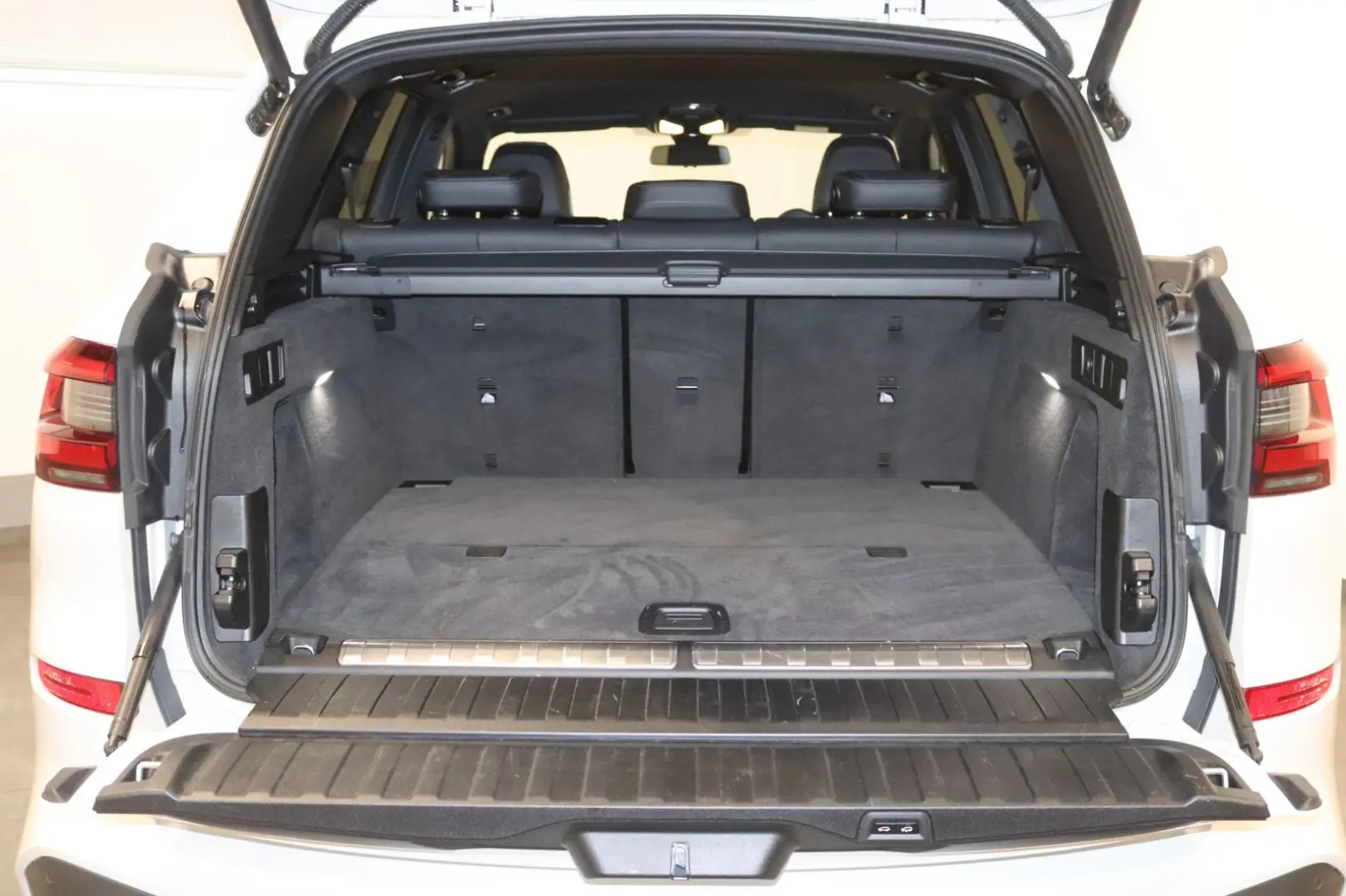 X5 xDrive 45 e M Sport Shadow H K-AHK-LASER-LUFT