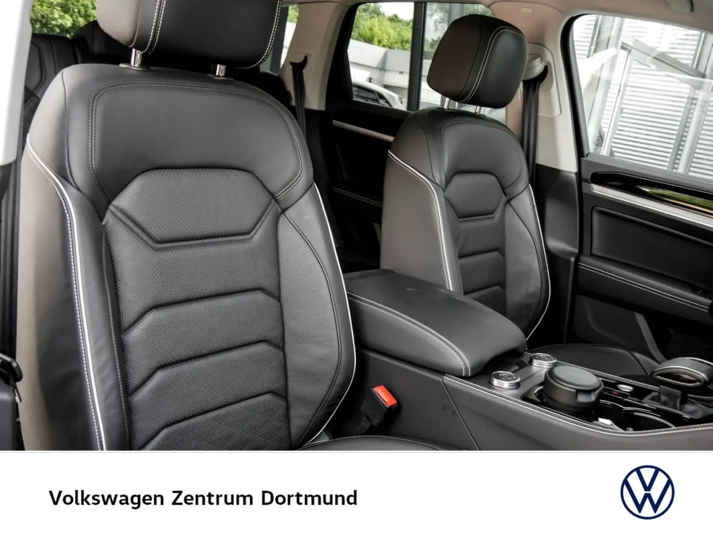 Touareg V6 TSI ELEGANCE NEUESMODELL PANO AHK 19Z