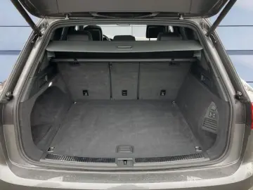 Touareg R-Line 3.0 4Motion AHK ACC Luft DAB IQ.