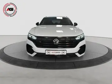Touareg 4Motion MASSAGE PANO 360 KAM HUD KEYLESS