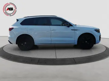 Touareg 4Motion MASSAGE PANO 360 KAM HUD KEYLESS