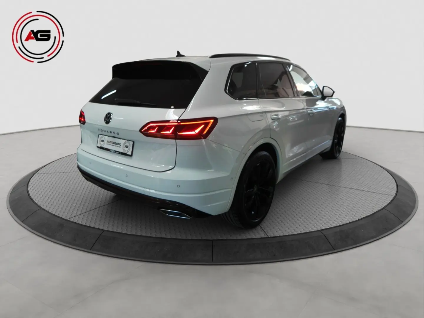 Touareg 4Motion MASSAGE PANO 360 KAM HUD KEYLESS