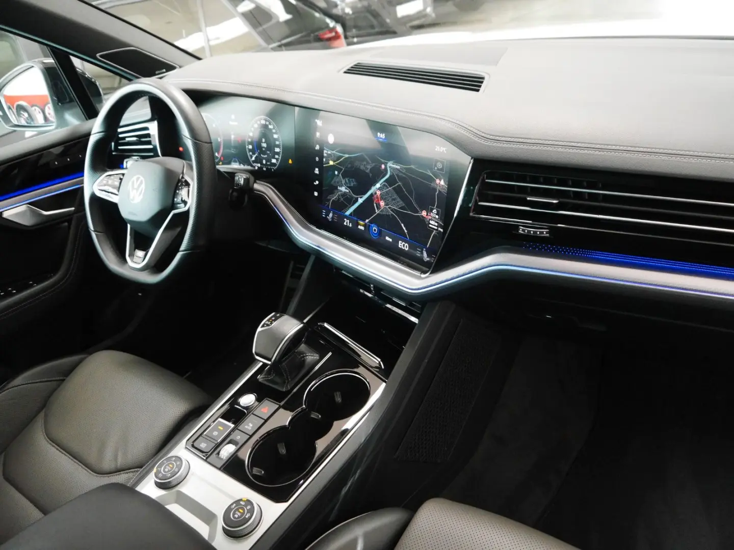 Touareg 4Motion MASSAGE PANO 360 KAM HUD KEYLESS