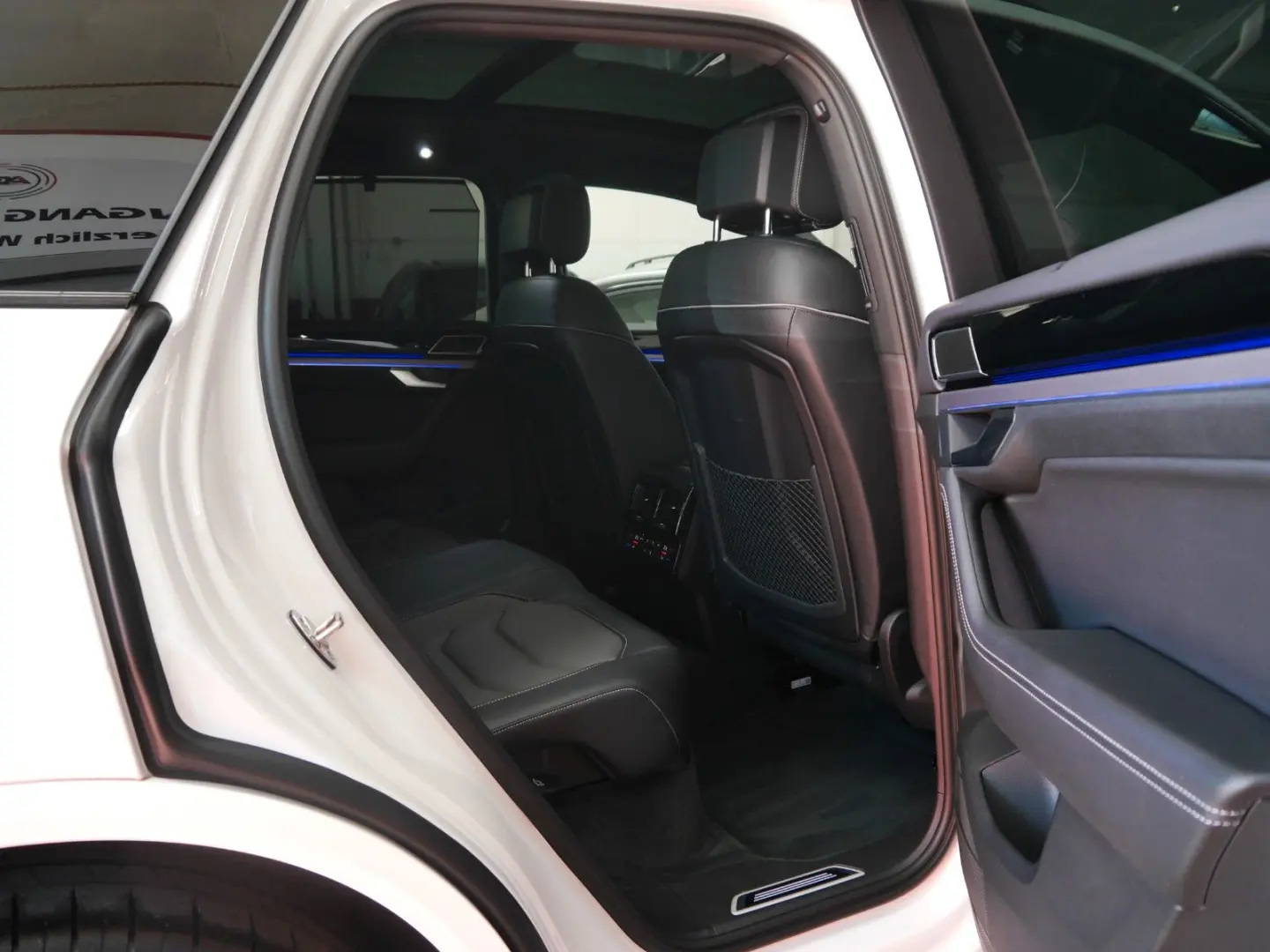 Touareg 4Motion MASSAGE PANO 360 KAM HUD KEYLESS