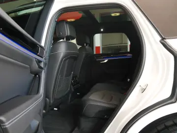 Touareg 4Motion MASSAGE PANO 360 KAM HUD KEYLESS