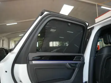 Touareg 4Motion MASSAGE PANO 360 KAM HUD KEYLESS