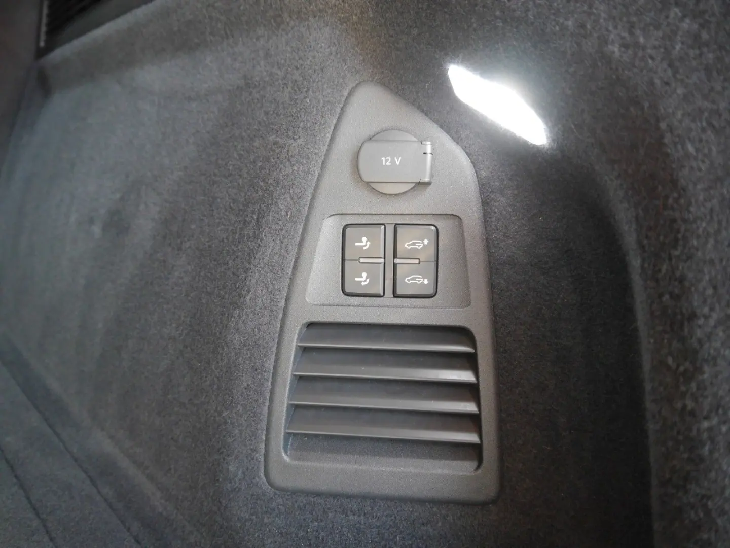 Touareg 4Motion MASSAGE PANO 360 KAM HUD KEYLESS