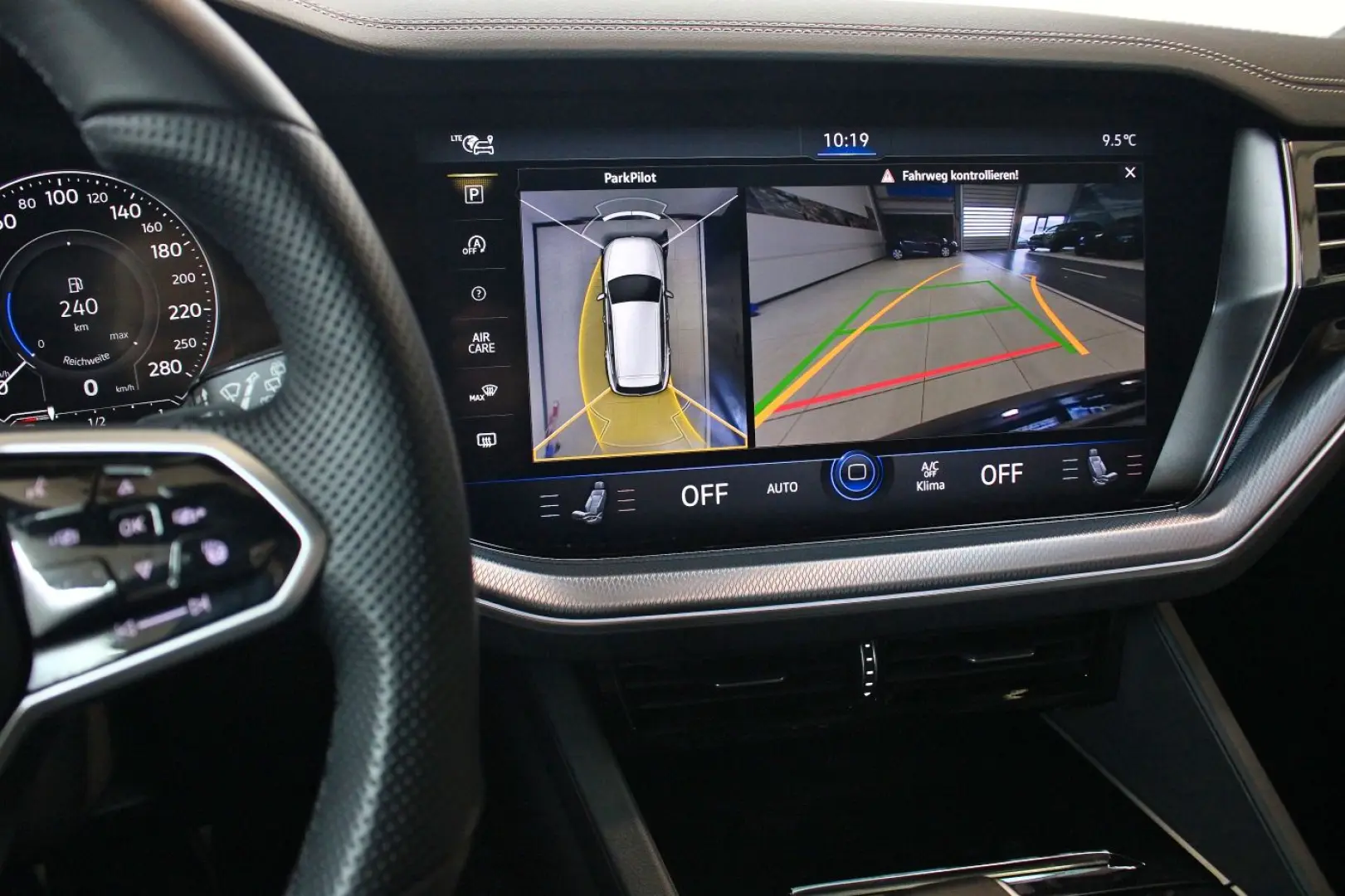 Touareg 3.0 V6 TDI R-Line 4x4 PANO AirSusp Sound