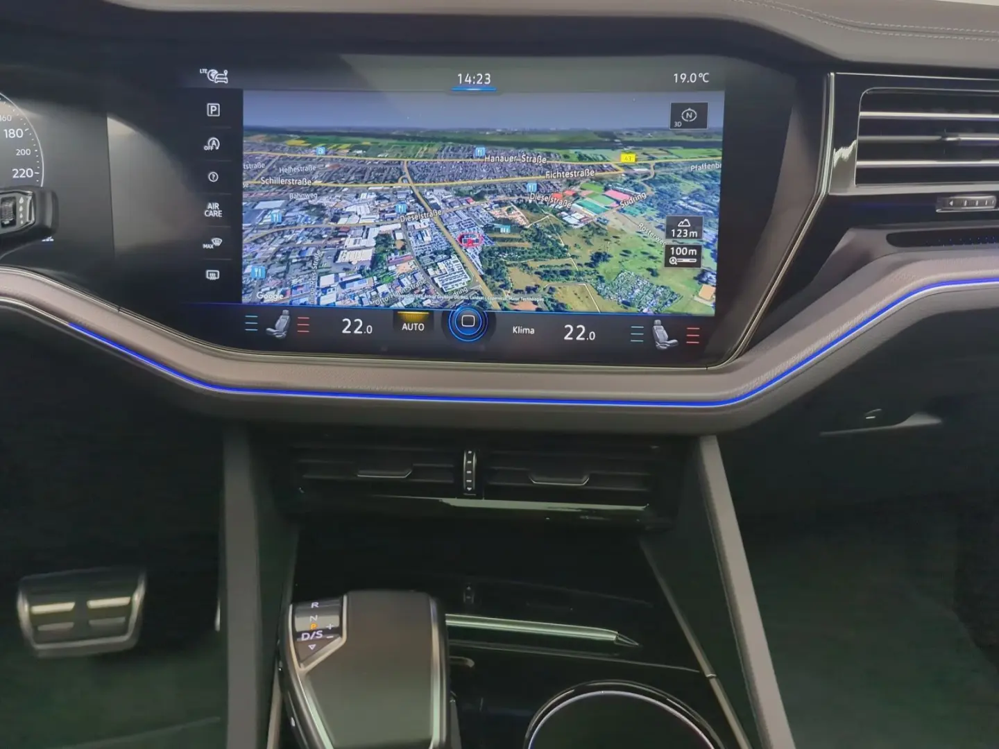 Touareg 3.0 TDI DSG R-LINE BLACK-STYLE IQ.LIGHT