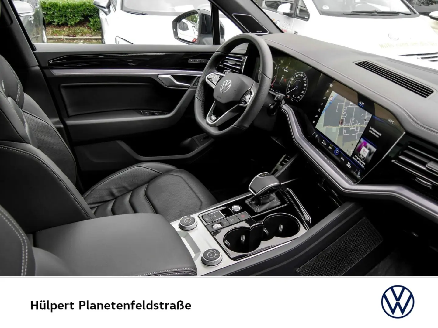 Touareg V6 R-LINE BLACK STYLE PANO AHK 360CAM 21