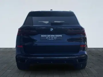 X5 xDr30d M SPORTPRO IconicGlow GestureControl 360 H&K