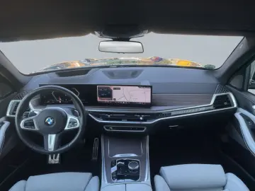 X5 xDr30d M SPORTPRO IconicGlow GestureControl 360 H&K