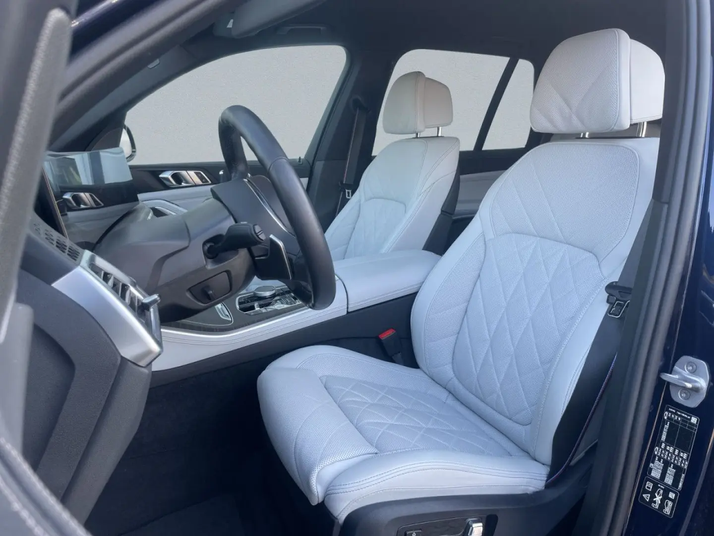 X5 xDr30d M SPORTPRO IconicGlow GestureControl 360 H&K