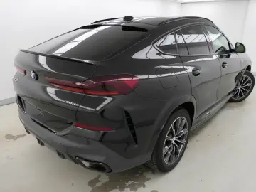 X6 xDr30d M SPORT