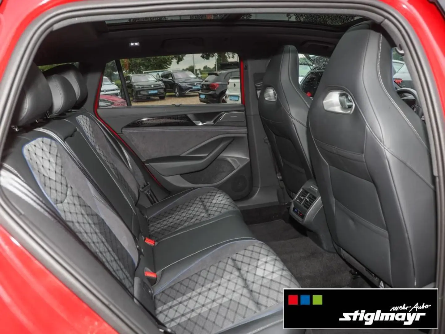 Passat R-Line 1.5 TSI eHybrid  R-Line BlackStyle