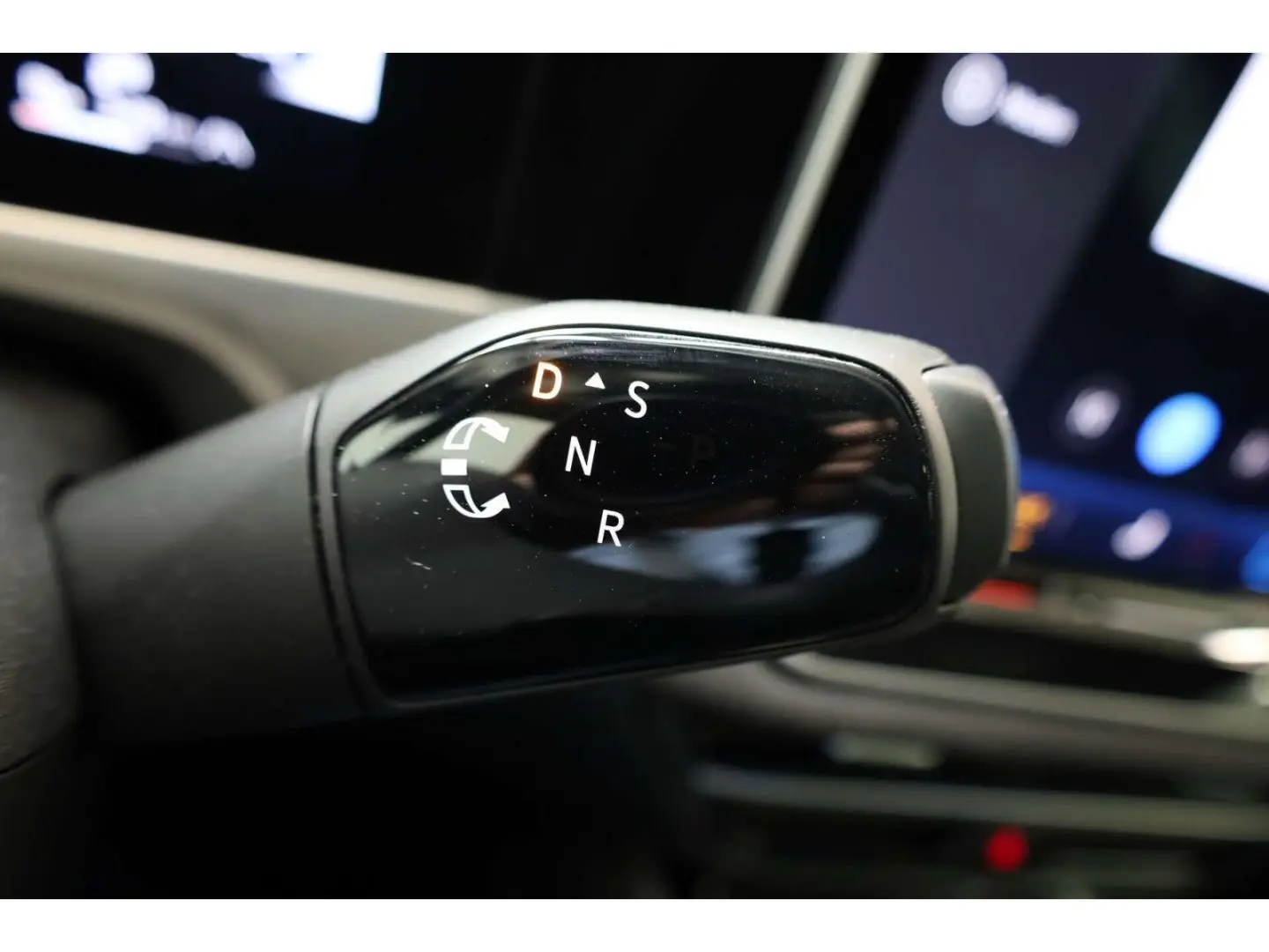 Passat 1.5 TSI eHybrid R-Line Black Style