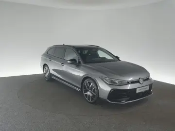 Passat Var 2.0 TSI 4M DSG R-Line Matrix Pano AHK