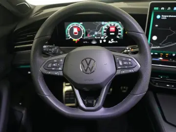 Passat Var 2.0 TSI 4M DSG R-Line Matrix Pano AHK