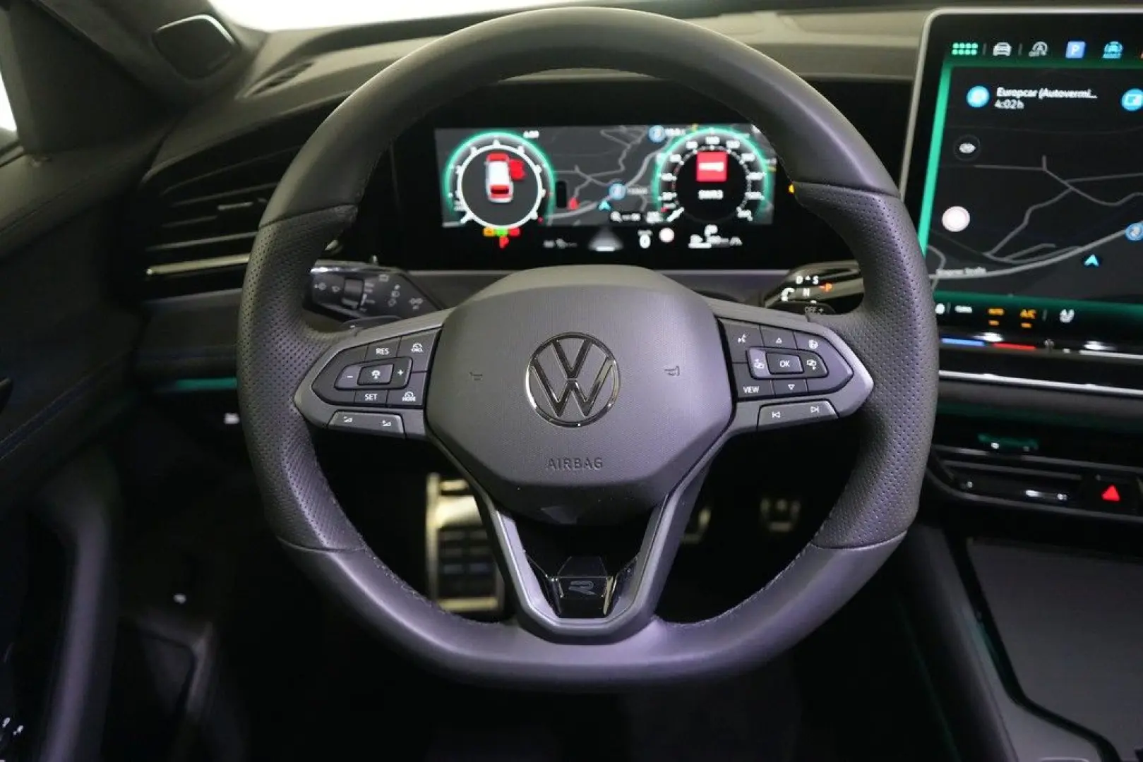 Passat Var 2.0 TSI 4M DSG R-Line Matrix Pano AHK