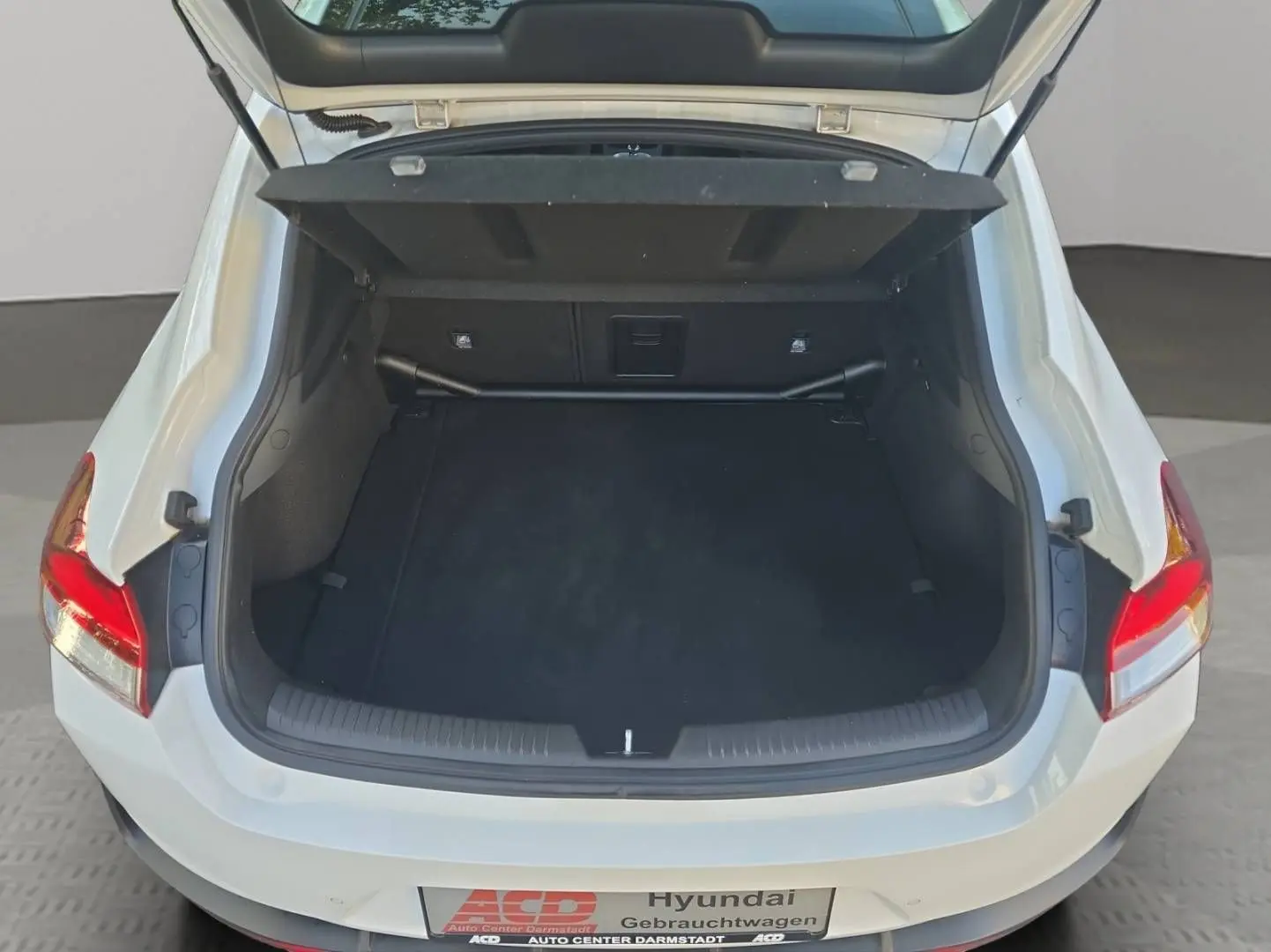 i30 N Fastback Performance NAV PANO KAMERA GARAN