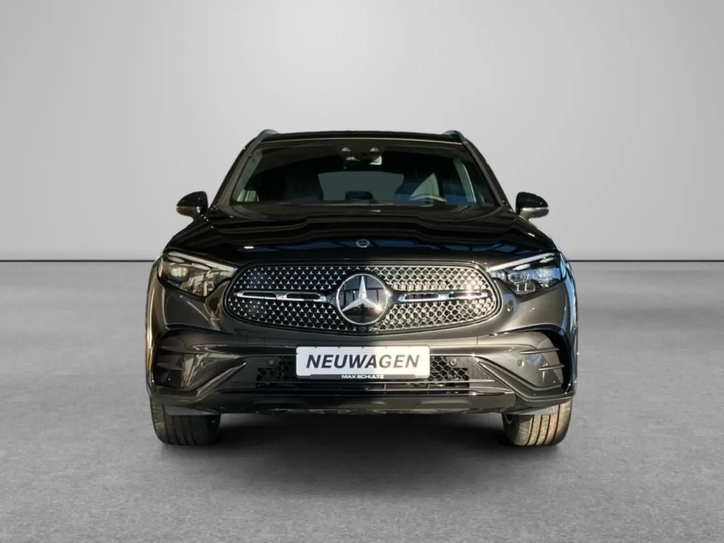 GLC 300 4M AMG AHK Night Sound Pano-Dach LED KAM