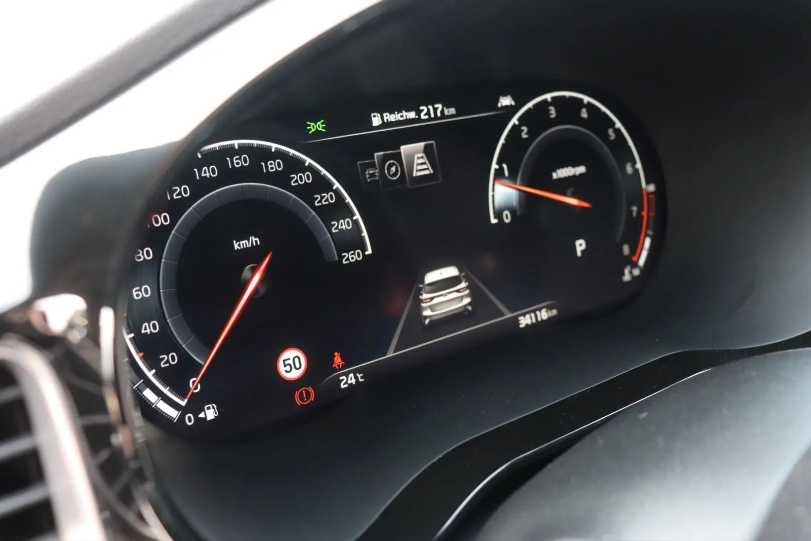 PROCEED 1.6T DCT GT  1.HAND NAV MEMORY LED JBL