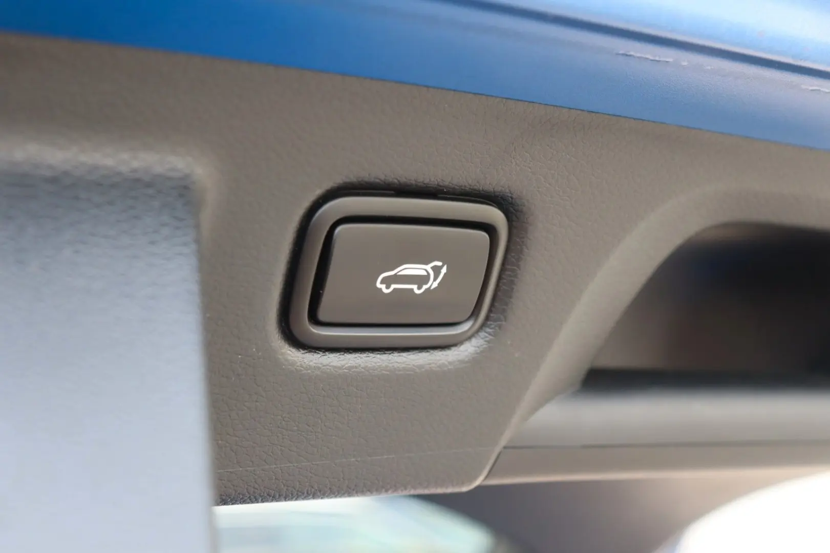 PROCEED 1.6T DCT GT  1.HAND NAV MEMORY LED JBL