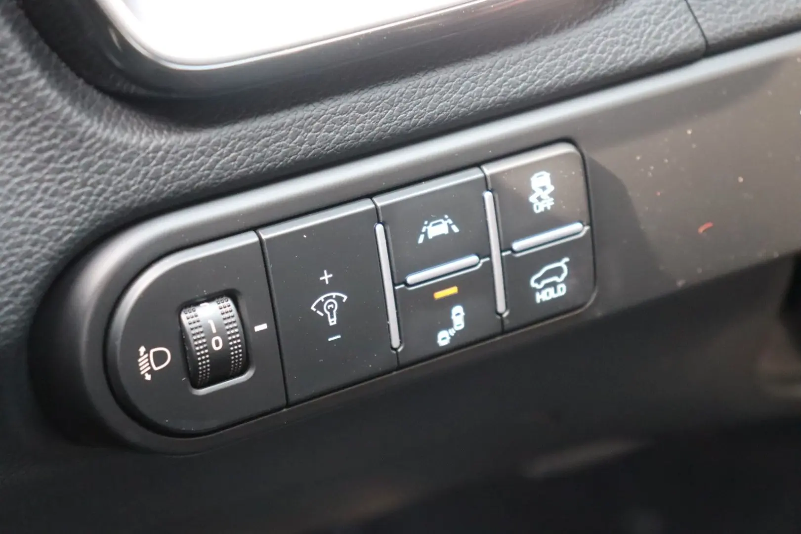 PROCEED 1.6T DCT GT  1.HAND NAV MEMORY LED JBL