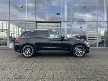 GLC 300 4MATIC AMG BURM FAHRASSIST MULTIBEAM 360