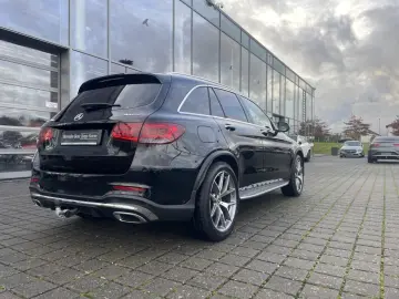 GLC 300 4MATIC AMG BURM FAHRASSIST MULTIBEAM 360