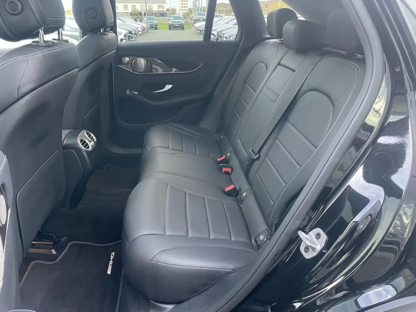 GLC 300 4MATIC AMG BURM FAHRASSIST MULTIBEAM 360