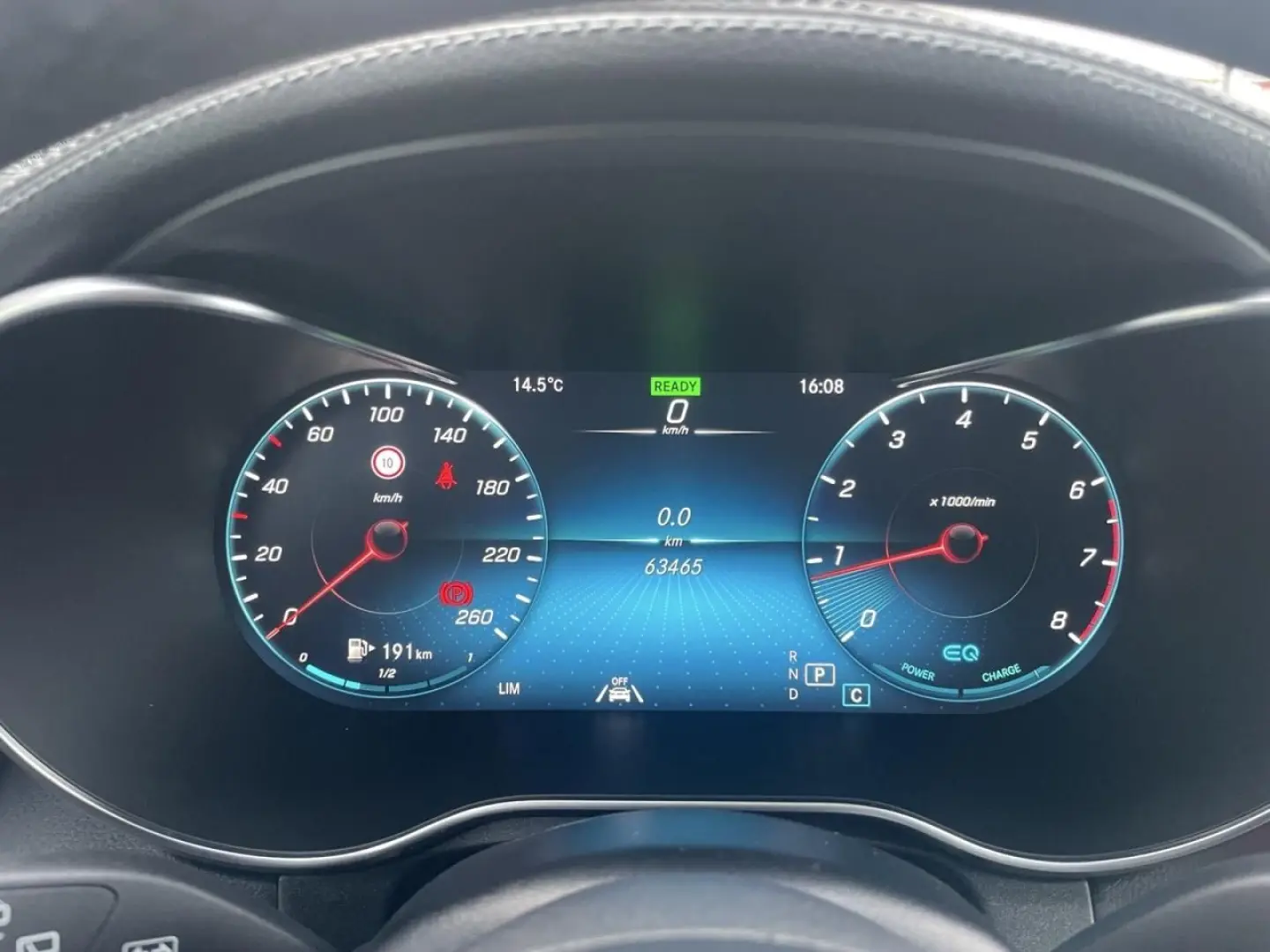 GLC 300 4MATIC AMG BURM FAHRASSIST MULTIBEAM 360