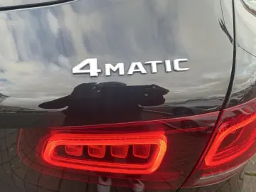 GLC 300 4MATIC AMG BURM FAHRASSIST MULTIBEAM 360