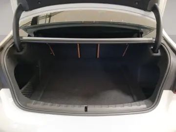 330i xDrive Lim. M Sport LiveCockpitProf GSD Cam