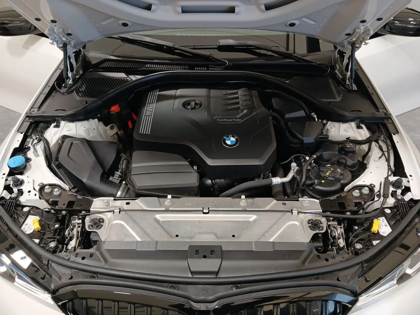 330i xDrive Lim. M Sport LiveCockpitProf GSD Cam