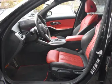 330 i xDrive M SPORT ADAP.LED KAMERA GLASDACH