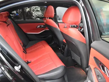 330 i xDrive M SPORT ADAP.LED KAMERA GLASDACH