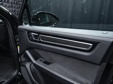 Cayenne Coupe GTS  22Zoll Sport-Design Carbon AC