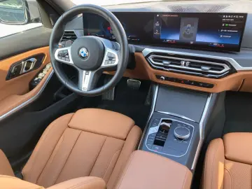 330i xD M SPORT PRO AdLED GSD StHz HiFi Kam 19