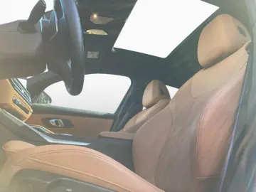 330i xD M SPORT PRO AdLED GSD StHz HiFi Kam 19